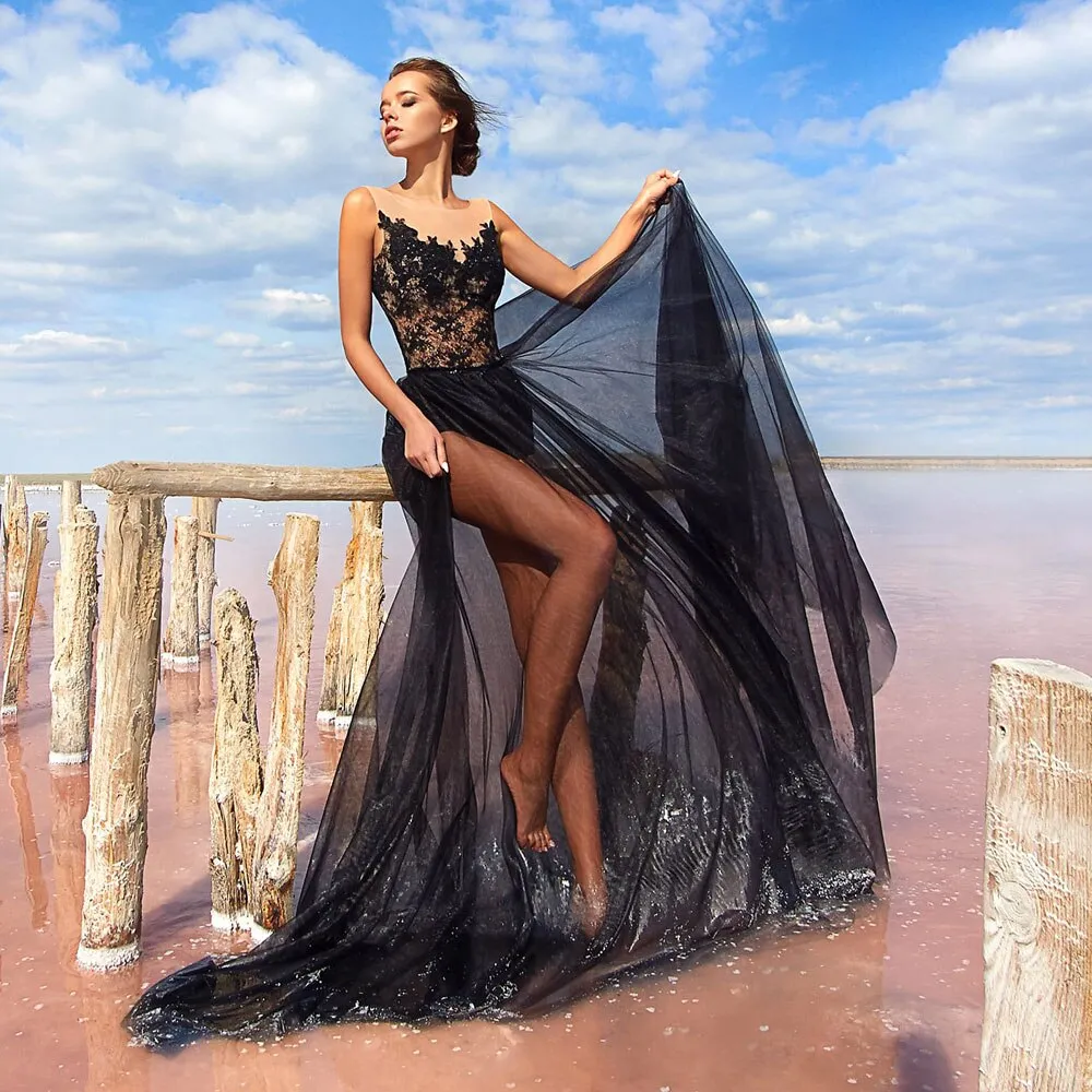 Black Net/Tulle A line Applique Jewel Sweep/Brush Floor length Button