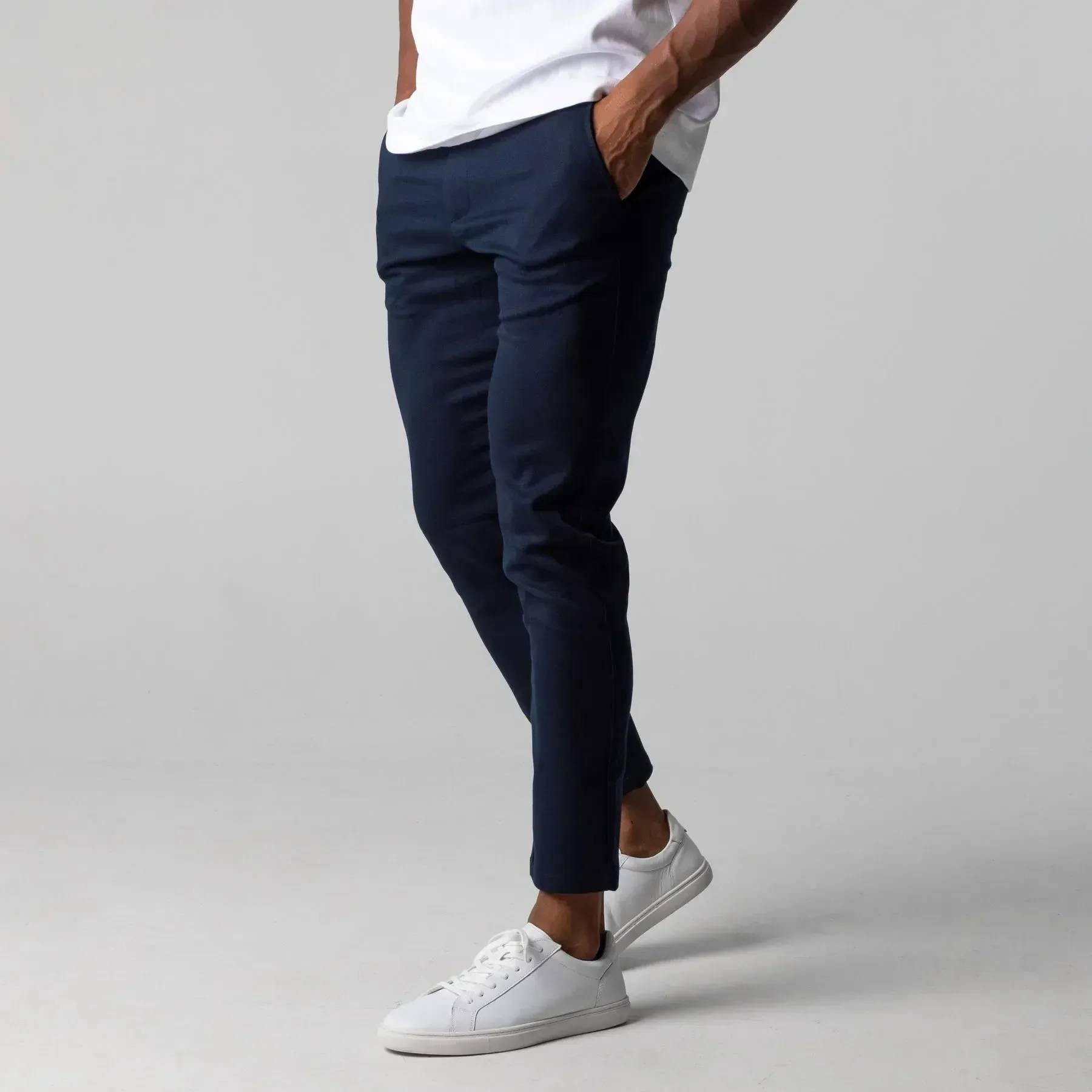 Lahne™ Active Chinos