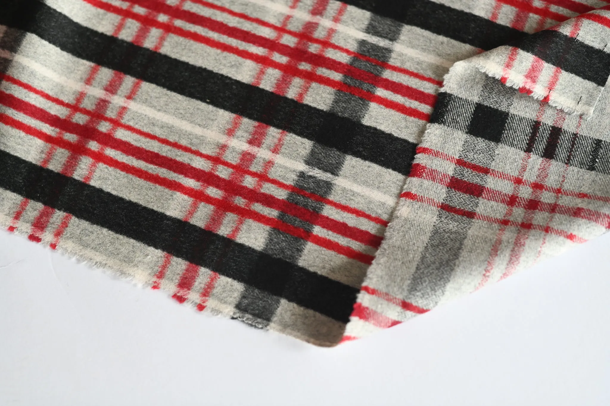 Lines Galore - Wool