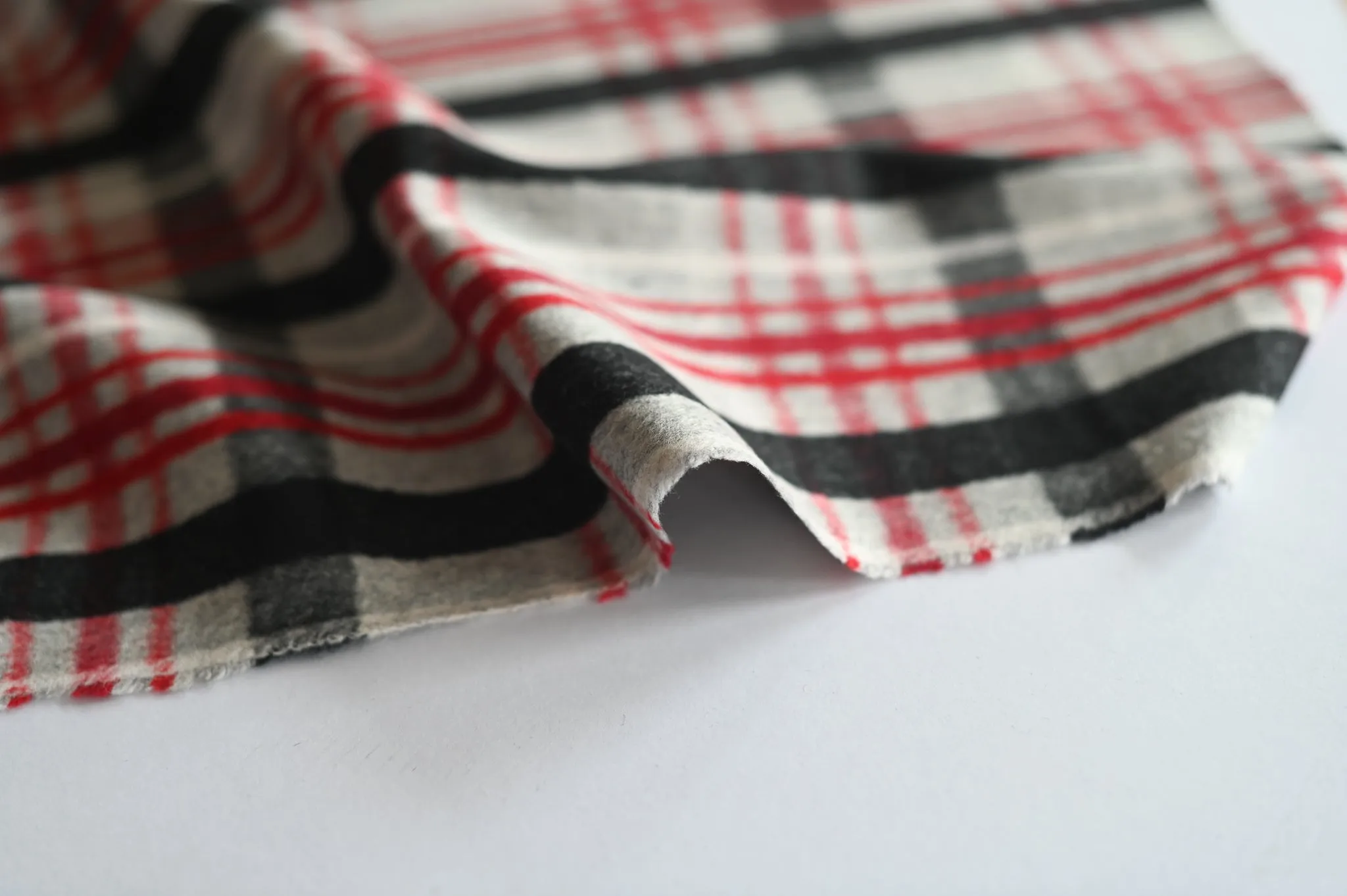 Lines Galore - Wool