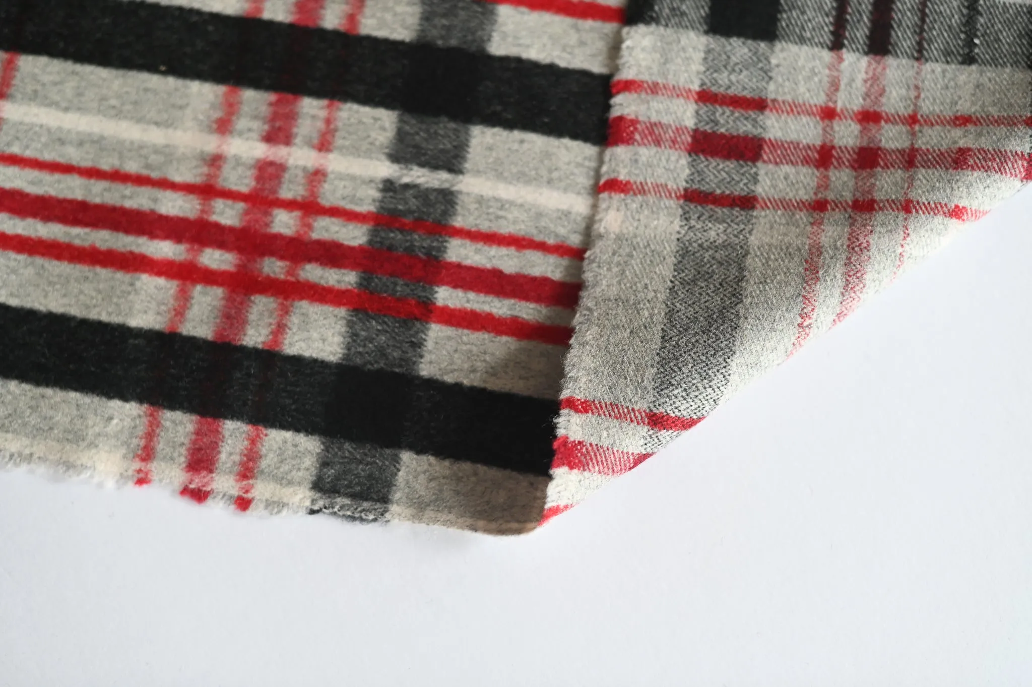 Lines Galore - Wool