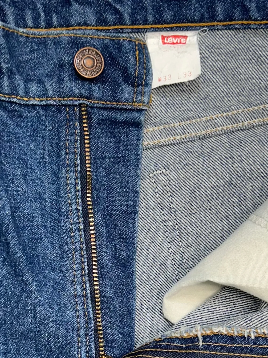Vintage USA Levi's 517 Dark Wash Denim Jeans (JYJ1124-375)