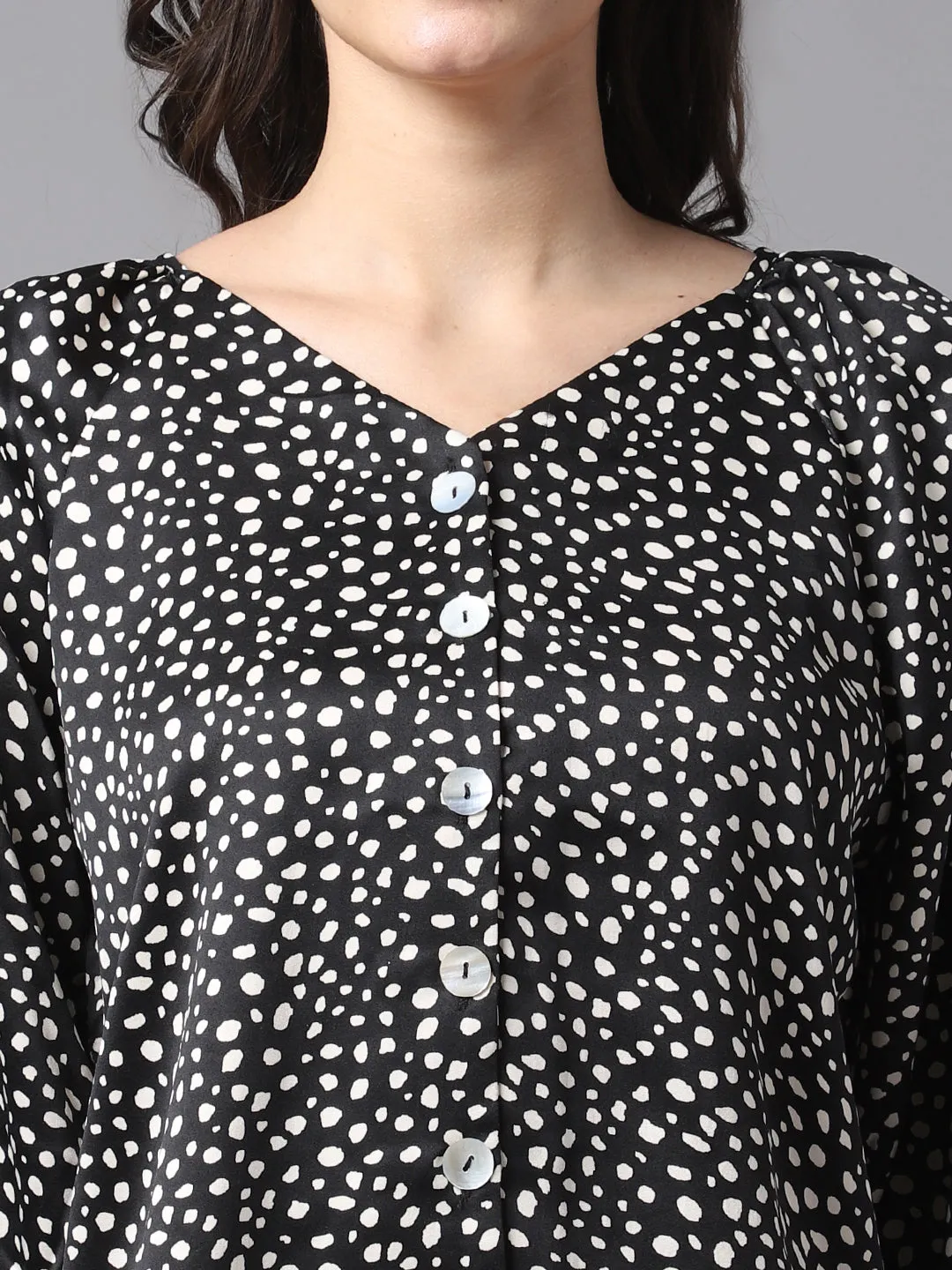 Women's Basic  Black Polka dot print V neck Top